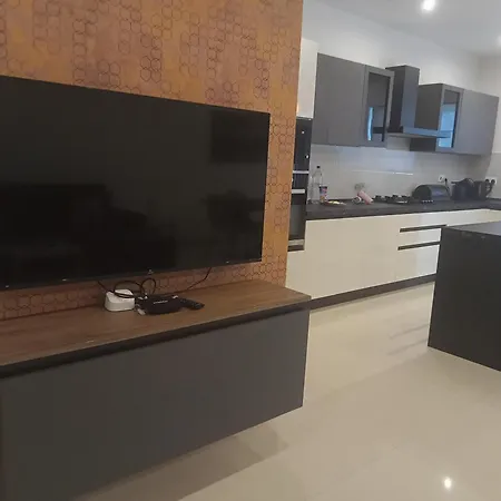 Amazing 2bed Ghadira! By Homely *